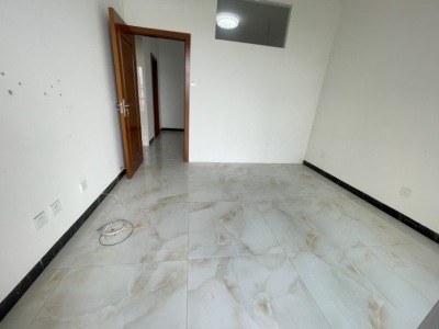 1室1廳1陽臺 經(jīng)典雙城一期