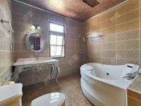 9室6廳4陽臺 奧宸橙郡一期別墅衛(wèi)生間