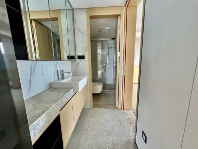 4室2廳2陽(yáng)臺(tái) 山海灣8號(hào)