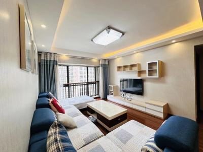 3室2廳1陽臺 醫(yī)大廣場