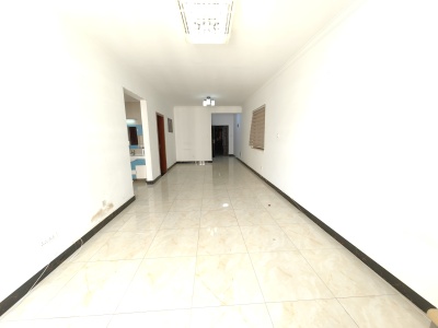 2室2廳1陽臺 萬彩城一期