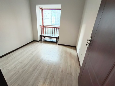 2室2廳1陽臺(tái) 南亞風(fēng)情第壹城星辰苑