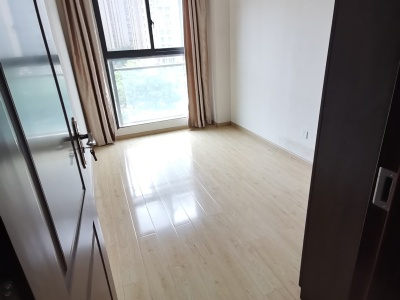 3室2廳1陽臺(tái) 潤城十區(qū)