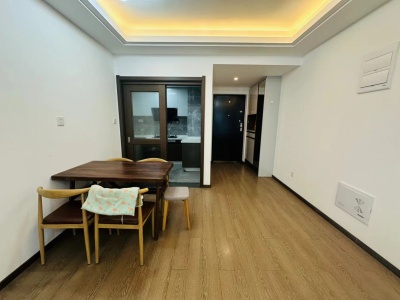 3室2廳1陽臺 萬科城閱峰上