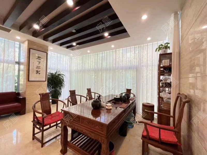 5室3廳3陽臺 滇池高爾夫別墅別墅客廳