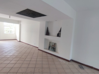 4室2廳1陽(yáng)臺(tái) 興隆小區(qū)