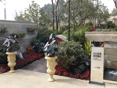 3室2廳1陽(yáng)臺(tái) 藍(lán)光天嬌城三期