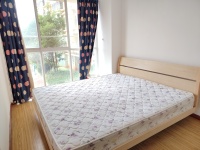 1室1廳 中環(huán)金界臥室