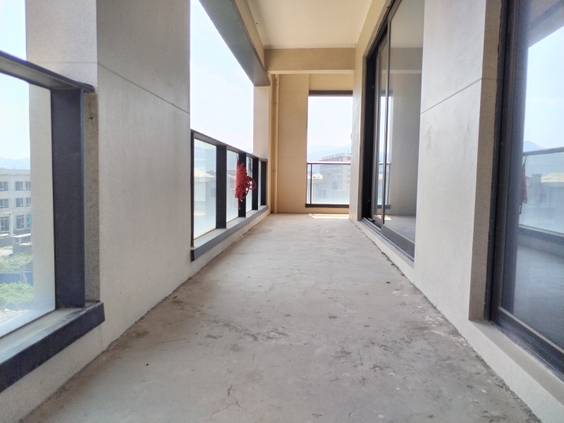 4室2廳2陽臺 昆明融創(chuàng)文旅城九云府南區(qū)陽臺