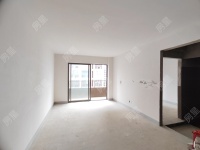 4室2廳2陽臺 恒大城A1地塊客廳