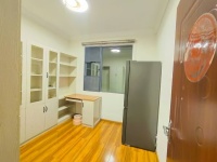 4室2廳1陽(yáng)臺(tái) 拓東大城二期臥室