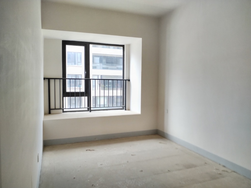 4室2廳2陽臺 昆明融創(chuàng)文旅城九云府南區(qū)臥室