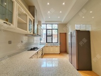 9室6廳4陽臺 奧宸橙郡一期別墅廚房