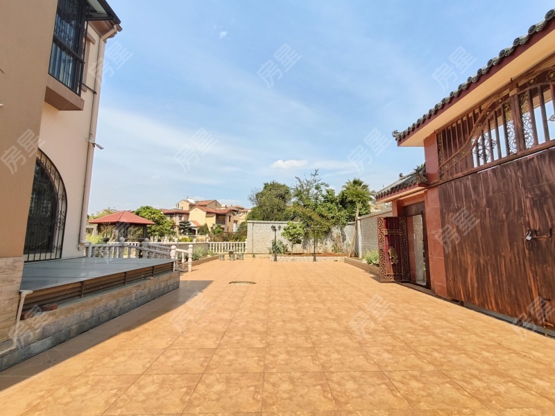 9室6廳4陽臺 奧宸橙郡一期別墅自家花園