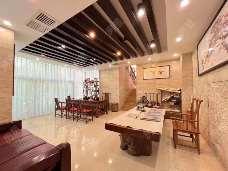 5室3廳3陽臺 滇池高爾夫別墅別墅客廳