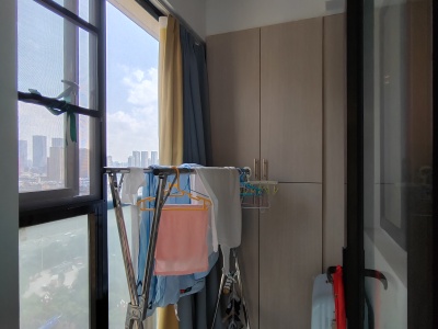 2室2廳2陽(yáng)臺(tái) 盛高大城三期