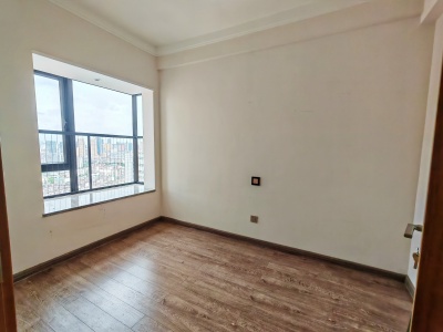 3室2廳1陽臺 海倫堡中央廣場