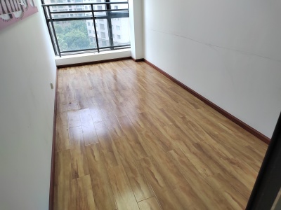 4室2廳2陽(yáng)臺(tái) 廣福城怡福園