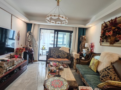 3室2廳1陽臺 昆明融創(chuàng)文旅城山語海北區(qū)