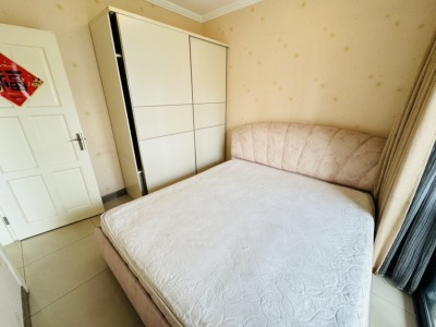 1室1廳1陽(yáng)臺(tái) 江東好世界