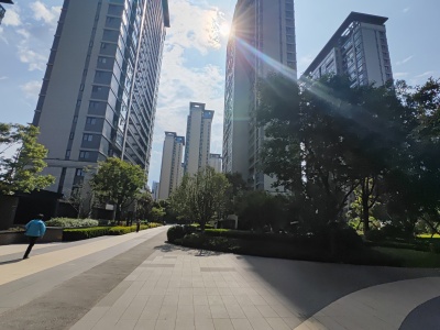 3室2廳1陽(yáng)臺(tái) 昆明融創(chuàng)文旅城花語(yǔ)海北區(qū)