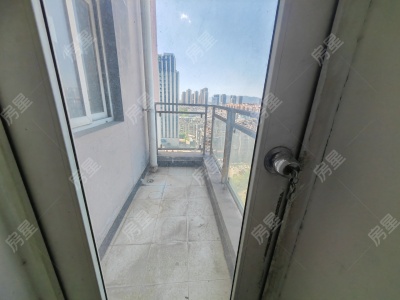 2室2廳2陽(yáng)臺(tái) 熙城大廈