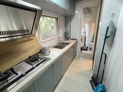 2室2廳1陽臺 世博生態(tài)城云嶺鄰里