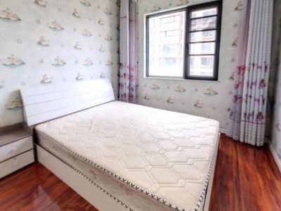 4室2廳1陽臺(tái) 潤城一區(qū)