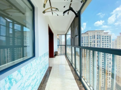 3室2廳1陽臺(tái) 西城林語小區(qū)