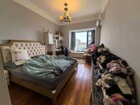 4室2廳1陽臺 綠地海珀瀾庭臥室