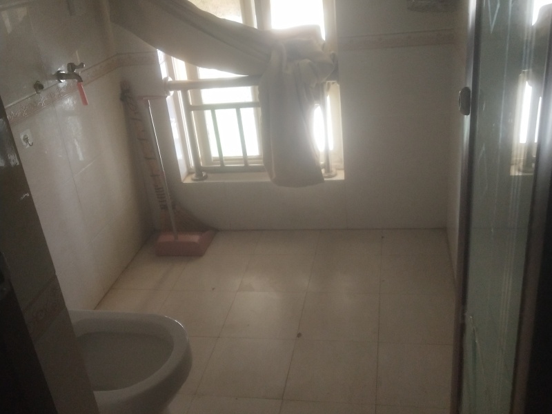 6室3廳3陽臺(tái) 南方公園衛(wèi)生間