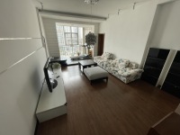 4室2廳2陽臺(tái) 恒安新鄰居客廳