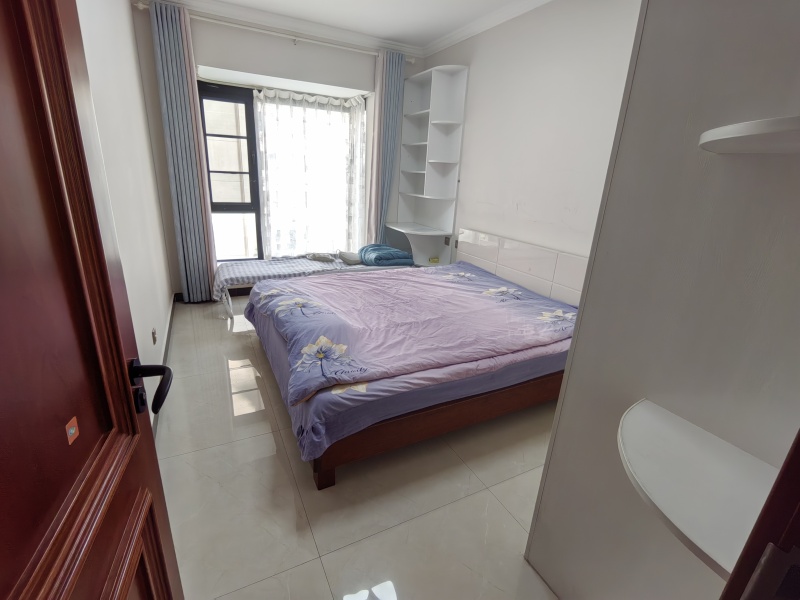 2室2廳1陽(yáng)臺(tái) 融創(chuàng)春風(fēng)十里A10地塊臥室