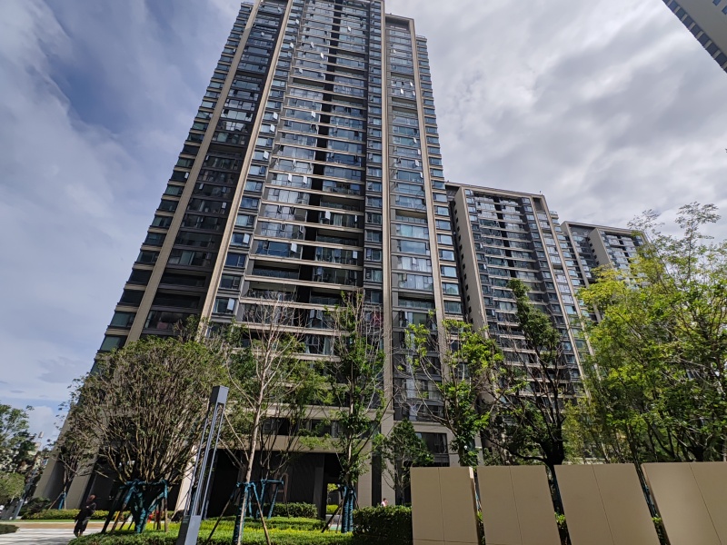 3室2廳1陽臺(tái) 招商雍和府一期其他