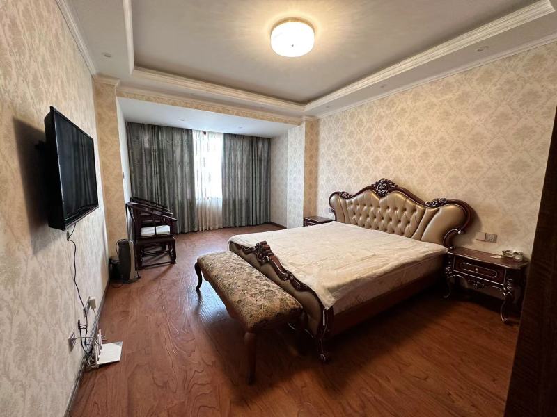 6室2廳1陽臺 立欣洲別墅臥室