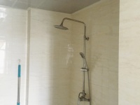 3室2廳2陽臺 白馬小區(qū)衛(wèi)生間