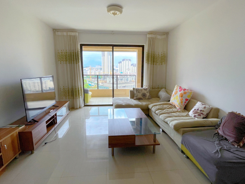 4室2廳2陽臺 俊發(fā)盛唐城星河郡（一期）客廳