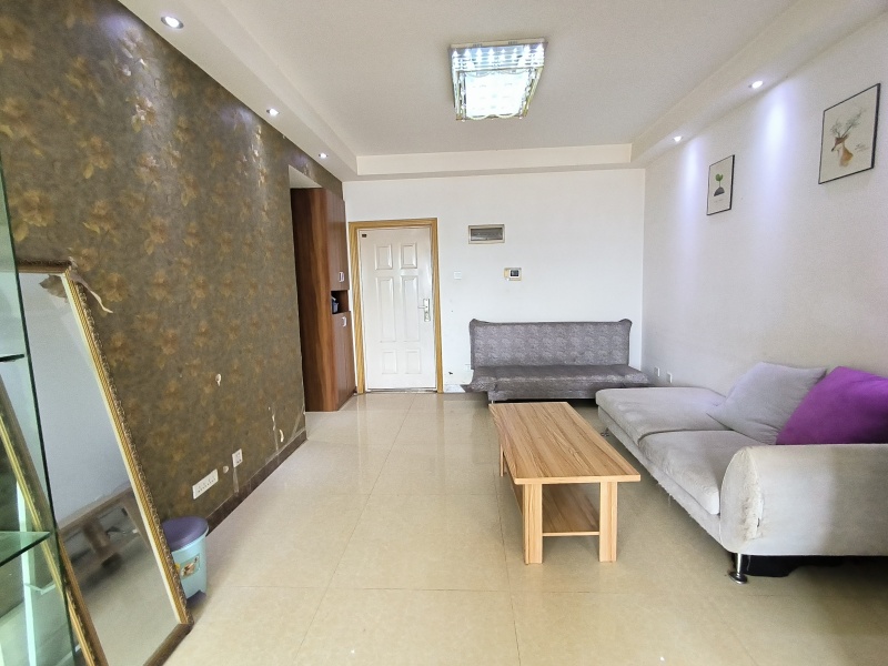 3室2廳1陽臺 南亞未來城客廳