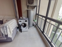 2室2廳1陽(yáng)臺(tái) 融創(chuàng)春風(fēng)十里A10地塊陽(yáng)臺(tái)