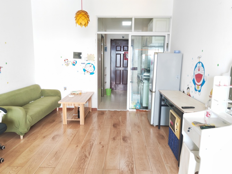 1室1廳1陽臺(tái) 龍湖水晶酈城客廳