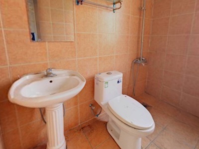 4室2廳2陽(yáng)臺(tái) 潤(rùn)城一區(qū)