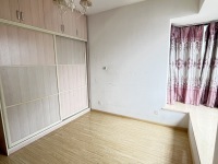 3室2廳2陽(yáng)臺(tái) 融城優(yōu)郡臥室