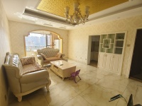 2室2廳2陽臺 奧宸橙郡一期客廳