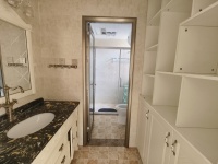 2室2廳2陽臺 奧宸橙郡一期衛(wèi)生間