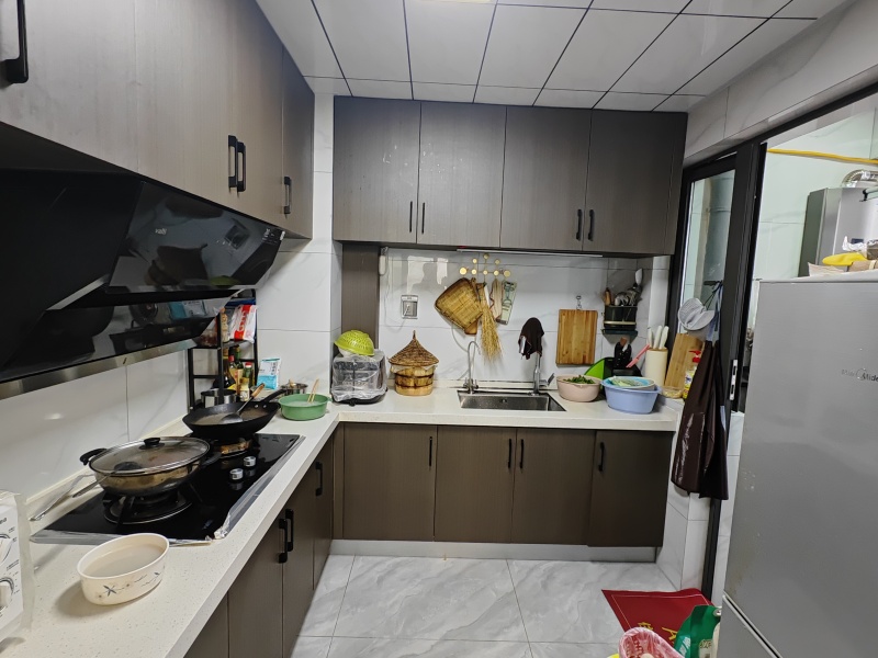 3室2廳1陽臺(tái) 招商雍和府一期廚房