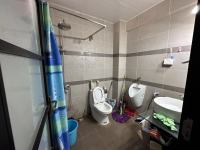 5室2廳3陽臺 都市楓林別墅衛(wèi)生間