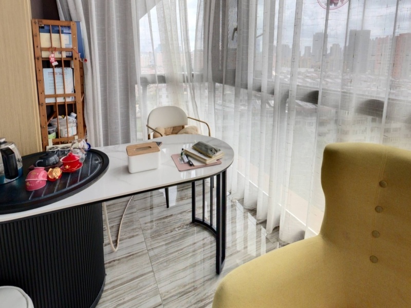 4室2廳2陽(yáng)臺(tái) 碧桂園紫臺(tái)陽(yáng)臺(tái)