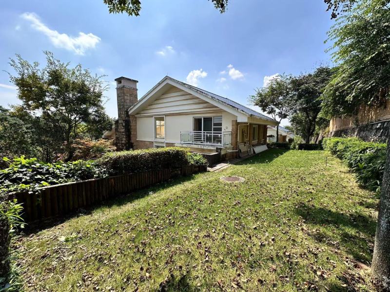 4室3廳2陽臺 陽光高爾夫別墅別墅自家花園