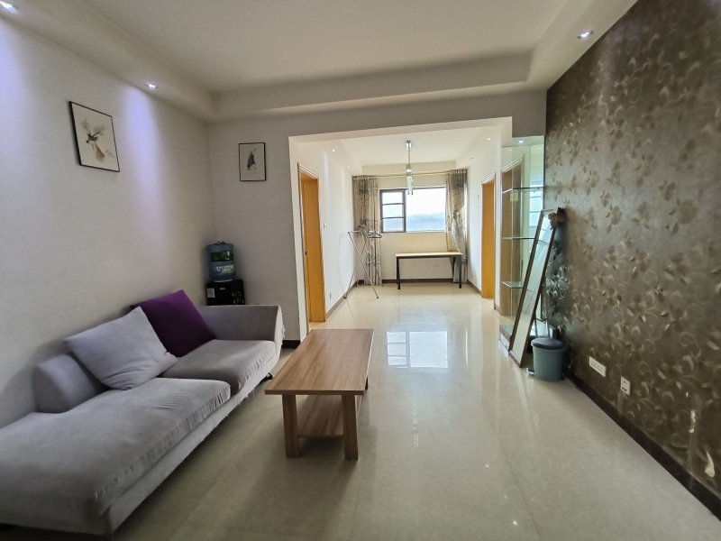 3室2廳1陽臺 南亞未來城客廳