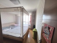 2室2廳3陽臺(tái) 紅星國(guó)際紫郡臥室